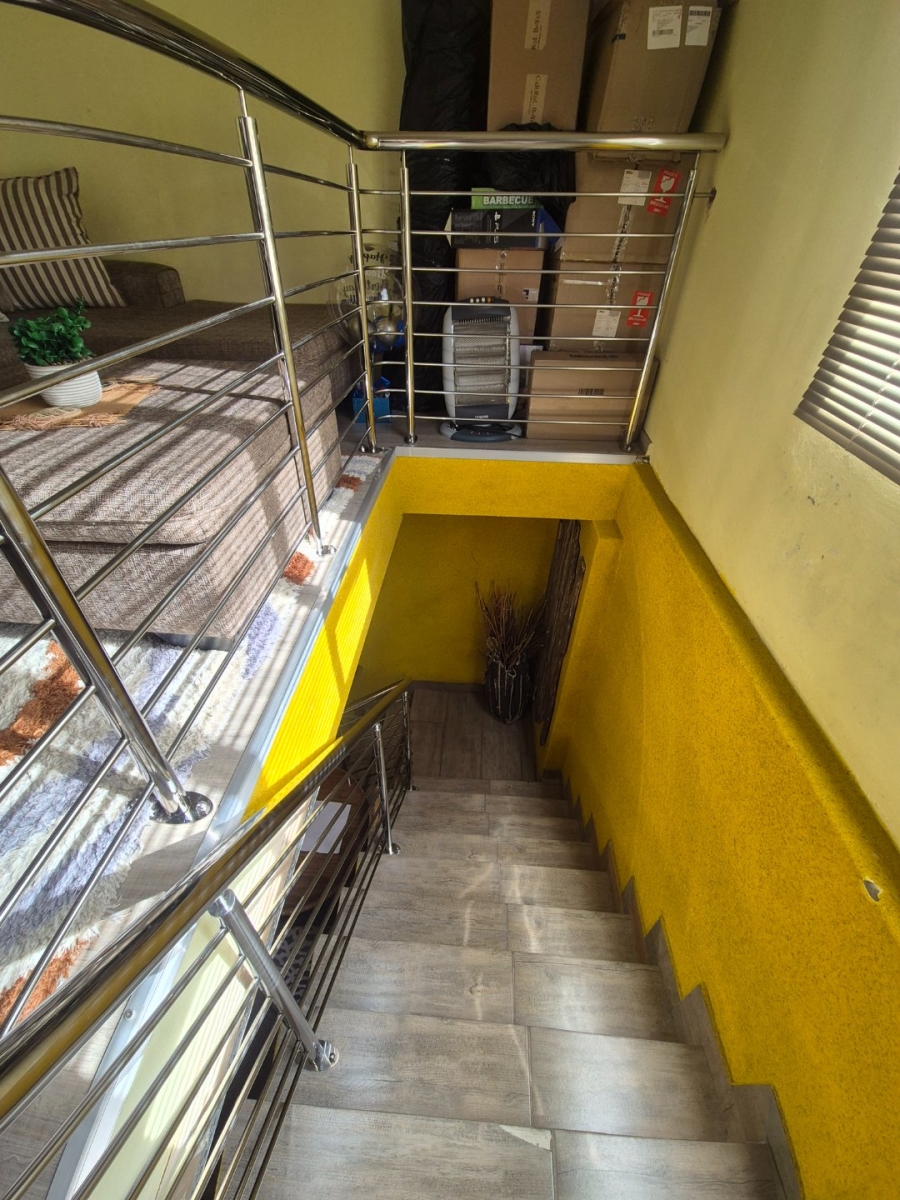 4 Bedroom Property for Sale in Motherwell Nu 6 Eastern Cape